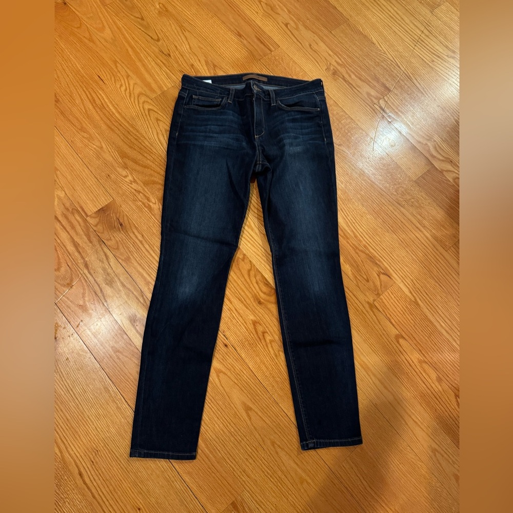 Joe’s Women’s Jeans. Size 30. Skinny Ankle.